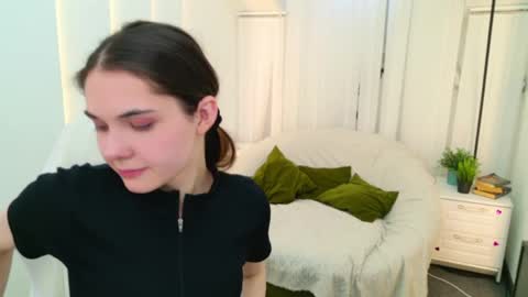 sindell_cryell online show from 05/18/26, 04:07