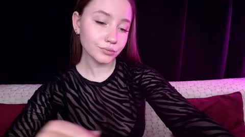 Sindi online show from 02/12/25, 03:49