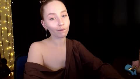 Sindi online show from 02/05/26, 01:27