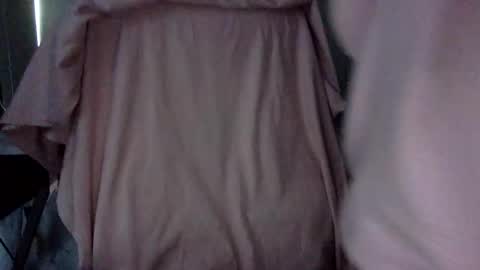 Sindra online show from 01/12/25, 04:40