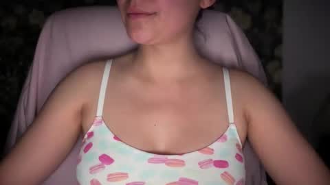 Sindra online show from 11/23/25, 01:38