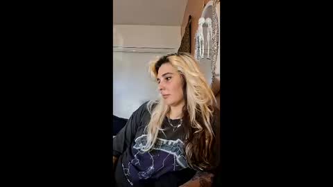 Aussie Sindy Rocker online show from 02/06/26, 08:23