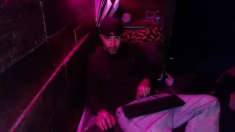 sinfulloki616 online show from 11/01/25, 06:43