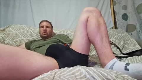 sinfulminded_couple online show from 04/22/26, 05:47