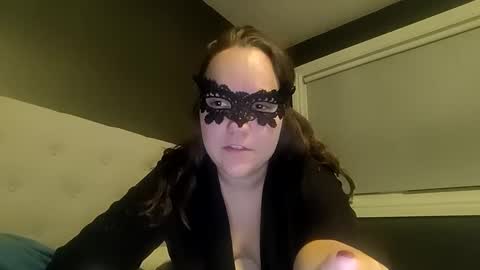 Snapshot of sinfulsynergy666 chatting on 09/30/25, 01:54 SinfulSynergy online show from 09/30/25, 01:54