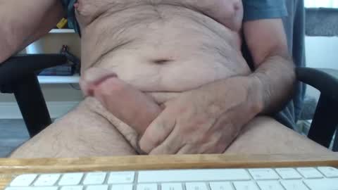 SingleMaleCA online show from 10/04/25, 09:35