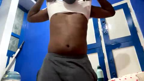 Snapshot of singletamilboy2 chatting on 03/01/26, 05:04 singletamilboy2 online show from 03/01/26, 05:04