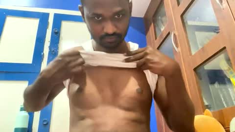 Snapshot of singletamilboy2 chatting on 03/08/26, 06:12 singletamilboy2 online show from 03/08/26, 06:12