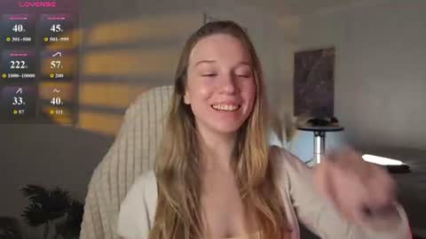 Aurora online show from 06/11/26, 03:26