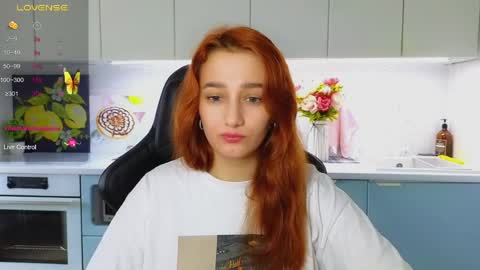 Snapshot of sinty_noria chatting on 05/18/26, 01:02 Sinty Noria online show from 05/18/26, 01:02