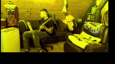 Snapshot of siphonophorstrings chatting on 09/09/25, 12:10 Dustbunnyfoofoo online show from 09/09/25, 12:10