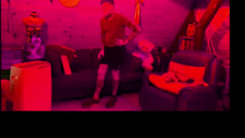 Snapshot of siphonophorstrings chatting on 09/12/25, 03:06 Dustbunnyfoofoo online show from 09/12/25, 03:06