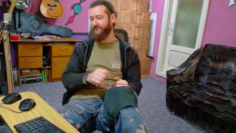 I am The Fourth and only Sir. Pelo online show from 01/18/26, 01:15