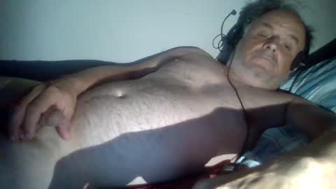 Snapshot of sircamalot43 chatting on 07/08/26, 03:00 sircamalot43 online show from 07/08/26, 03:00