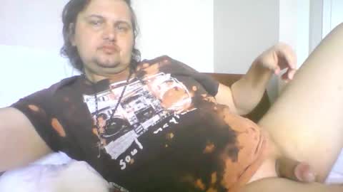 Snapshot of sirchrisx9 chatting on 02/01/26, 05:11 SirChrisx9 online show from 02/01/26, 05:11