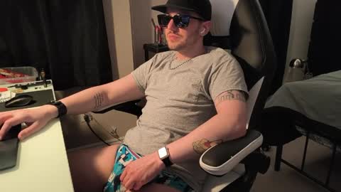 Sir Daddy McQween online show from 04/02/26, 07:50