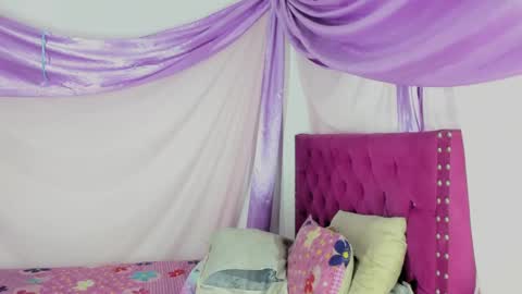 Snapshot of sirena_dirtysexxx chatting on 10/15/25, 09:59 Sirena Fuentes online show from 10/15/25, 09:59
