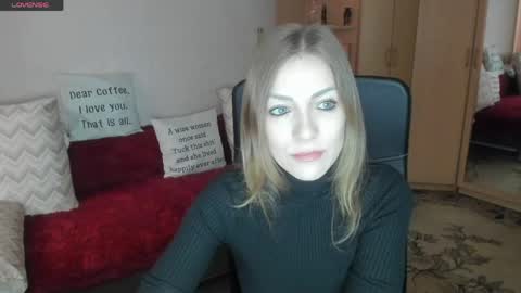 Snapshot of sirenasilk chatting on 04/26/26, 09:18 sirenasilk online show from 04/26/26, 09:18