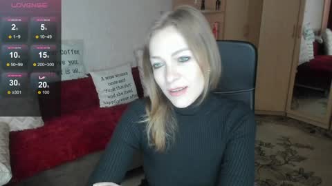 Snapshot of sirenasilk chatting on 05/10/26, 10:20 sirenasilk online show from 05/10/26, 10:20