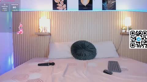 Sirenita online show from 10/10/25, 09:41