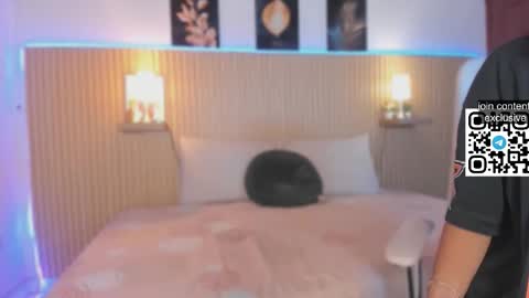 Sirenita online show from 10/12/25, 09:41