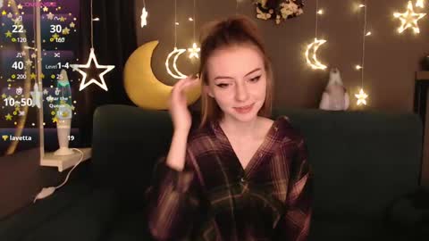 Snapshot of sirshamor chatting on 02/27/25, 07:04  SirshaMor   online show from 02/27/25, 07:04