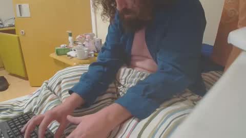 Snapshot of sirspammer chatting on 11/11/25, 08:09 sirspammer online show from 11/11/25, 08:09