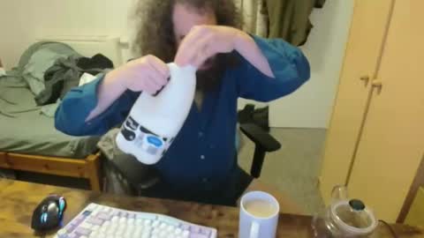 Snapshot of sirspammer chatting on 03/17/26, 12:59 sirspammer online show from 03/17/26, 12:59