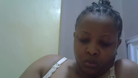 Snapshot of sisibrown97 chatting on 06/13/26, 05:49 brown online show from 06/13/26, 05:49