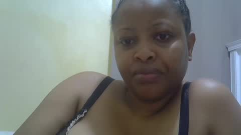 Snapshot of sisibrown97 chatting on 06/15/26, 04:47 brown online show from 06/15/26, 04:47
