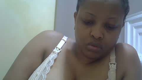 Snapshot of sisibrown97 chatting on 06/30/26, 05:30 brown online show from 06/30/26, 05:30