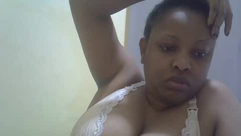 Snapshot of sisibrown97 chatting on 07/19/26, 09:35 brown online show from 07/19/26, 09:35