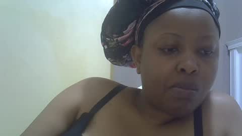 Snapshot of sisibrown97 chatting on 08/08/26, 09:33 brown online show from 08/08/26, 09:33