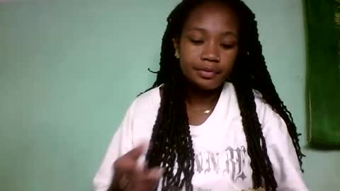 Snapshot of sisih567089 chatting on 09/08/25, 04:17 sisih567089 online show from 09/08/25, 04:17