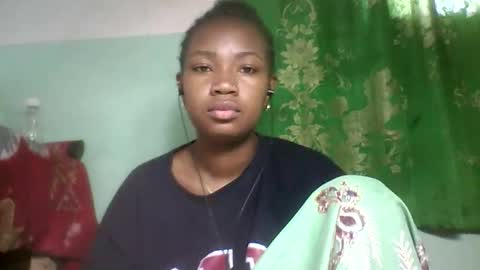 Snapshot of sisih567089 chatting on 10/15/25, 06:46 sisih567089 online show from 10/15/25, 06:46