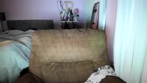 carra combs online show from 10/11/25, 06:45