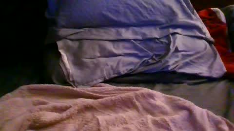 Snapshot of sissyandi38 chatting on 10/27/25, 12:36 wants to suck cock online show from 10/27/25, 12:36