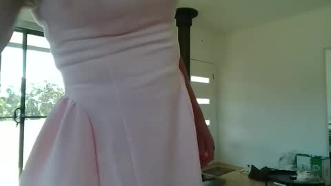 Snapshot of sissyanna2021 chatting on 03/21/26, 01:32 sissyanna2021 online show from 03/21/26, 01:32