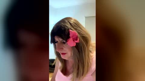 Snapshot of sissyanna2021 chatting on 04/18/26, 09:13 sissyanna2021 online show from 04/18/26, 09:13