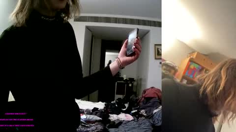 Snapshot of sissycdmish chatting on 10/09/25, 04:38 SissyCDMish online show from 10/09/25, 04:38