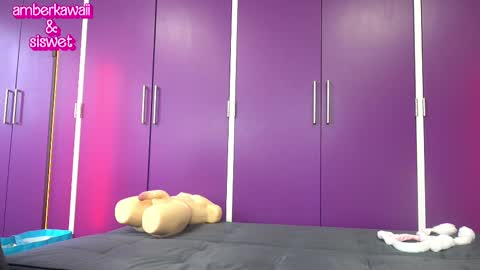 Elise online show from 02/13/25, 02:42