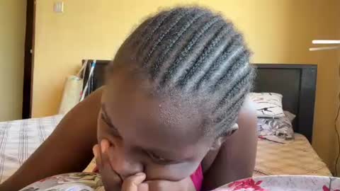 Snapshot of siswet9_ chatting on 01/19/25, 01:12 siswet online show from 01/19/25, 01:12