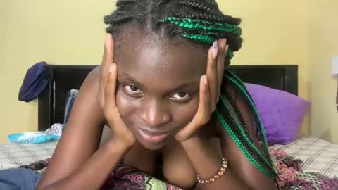 Snapshot of siswet9_ chatting on 02/21/25, 12:05 siswet online show from 02/21/25, 12:05