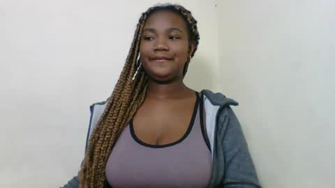 Snapshot of sisyh697532 chatting on 06/14/26, 02:30 sisyh697532 online show from 06/14/26, 02:30