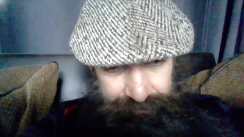 sitonmybeardxxx online show from 05/16/26, 02:38