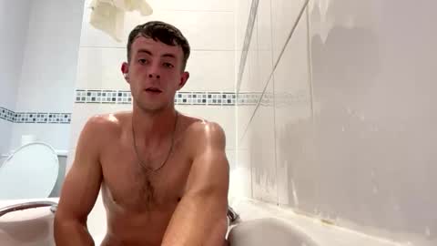 sixpackmac1 online show from 09/18/25, 01:57