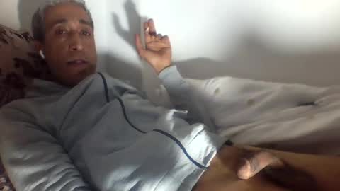 Snapshot of sixsix271 chatting on 03/12/25, 12:31 sixsix271 online show from 03/12/25, 12:31