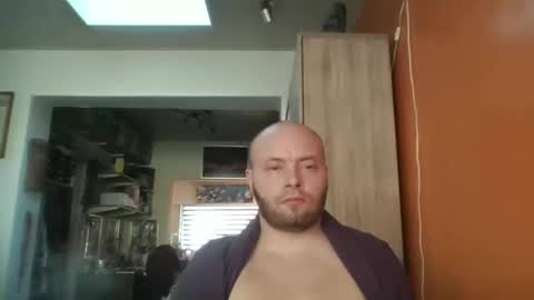 Snapshot of sixten19795 chatting on 03/04/25, 03:26 sixten19795 online show from 03/04/25, 03:26