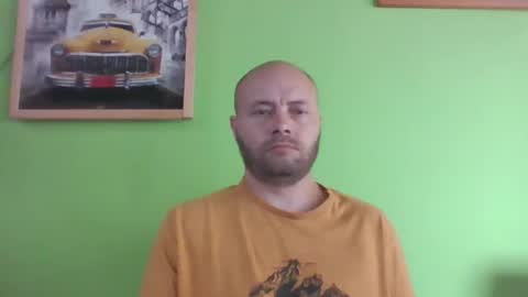 Snapshot of sixten19795 chatting on 09/15/25, 11:43 sixten19795 online show from 09/15/25, 11:43