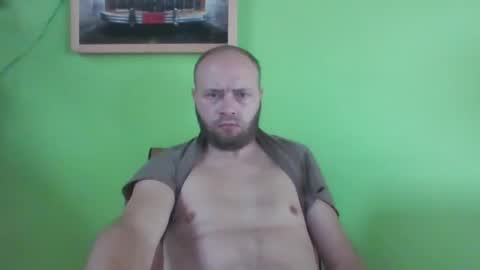 Snapshot of sixten19795 chatting on 09/26/25, 08:07 sixten19795 online show from 09/26/25, 08:07